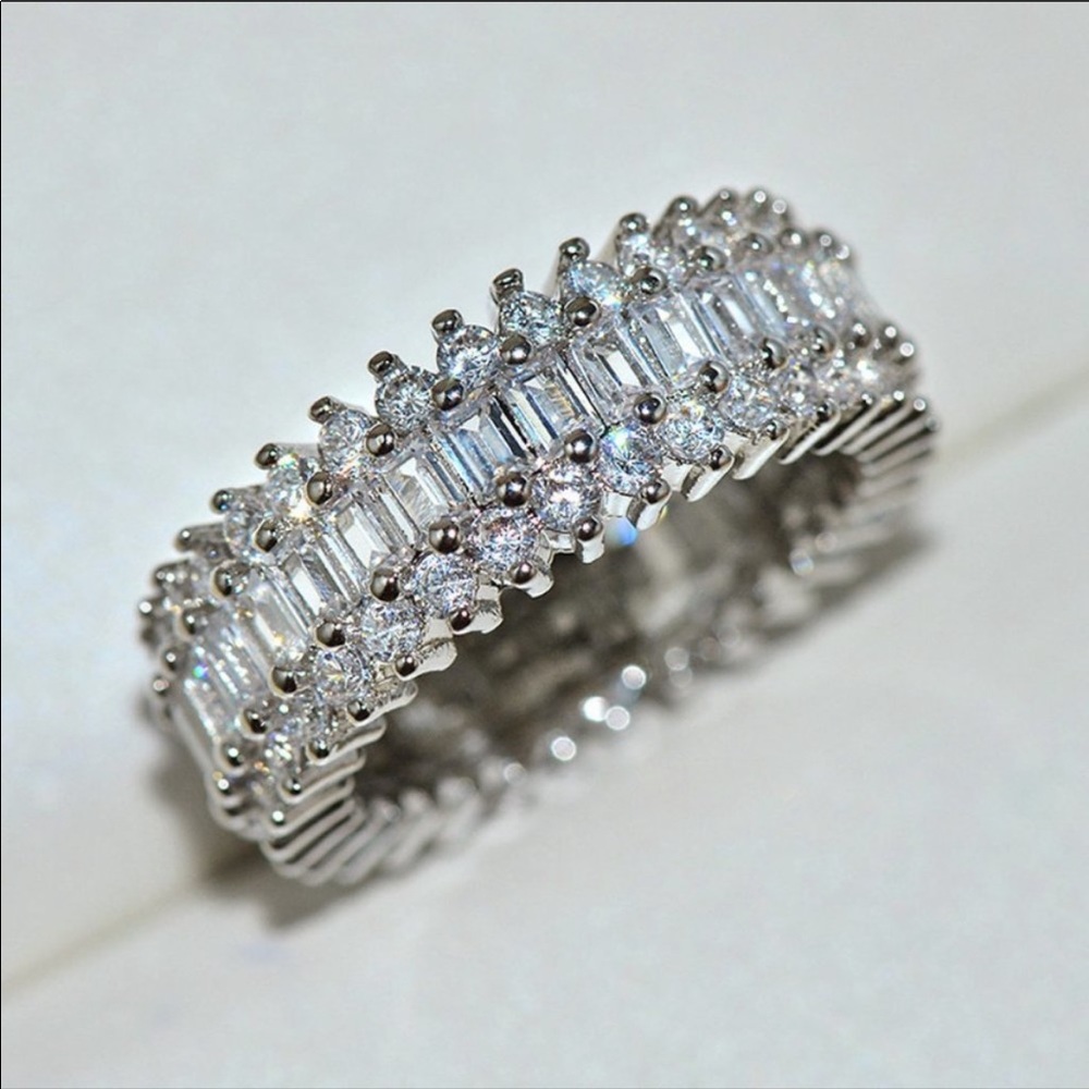 NEW💍18K Gold Baguette Round&Diamond Eternity Ring - Picture 6 of 8